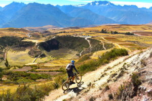 Mountain Biking Tours Cross Country in Cusco Peru
